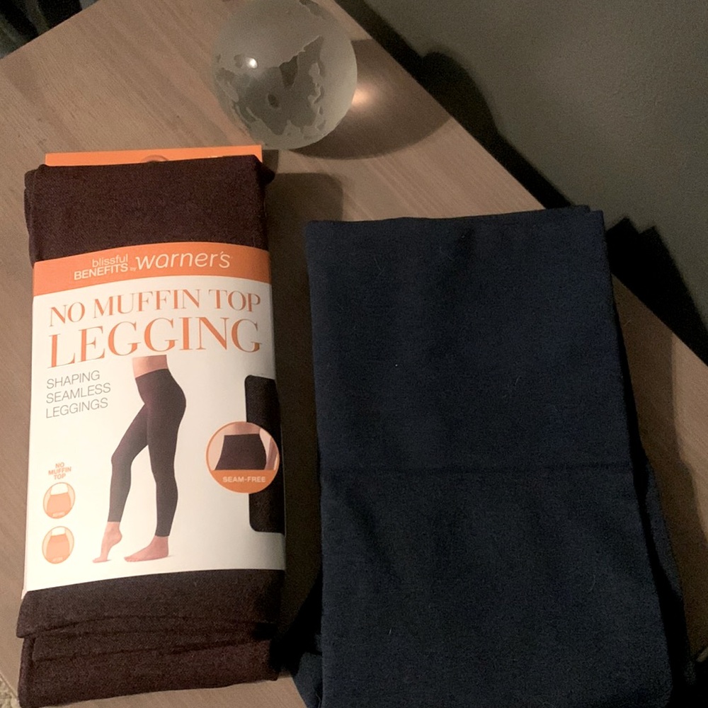 Blissful Benefits No muffin Top Leggings, 2 pair (wine and navy). New, Size L/XL